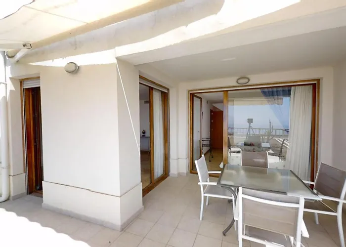 Fine Duplex With Stunning Sea Views Марбелья