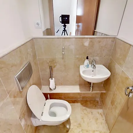 شقة Fine Duplex With Stunning Sea Views