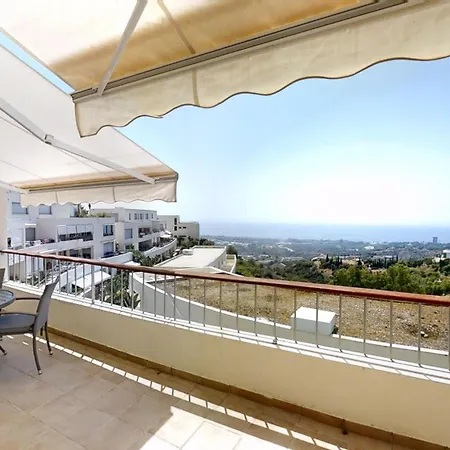 Fine Duplex With Stunning Sea Views Apartman *