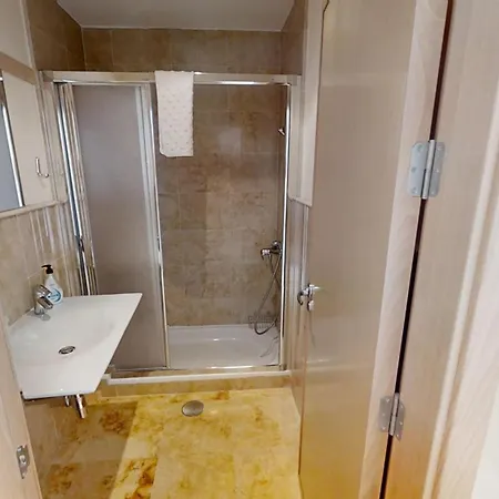 Fine Duplex With Stunning Sea Views Apartman