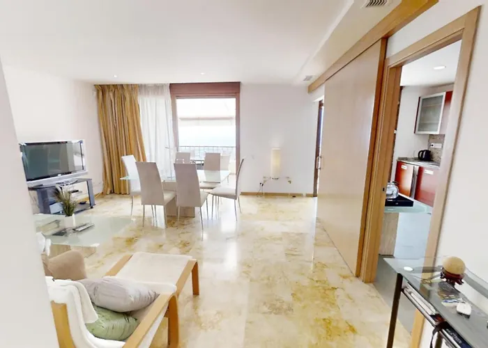 Daire Fine Duplex With Stunning Sea Views Marbella