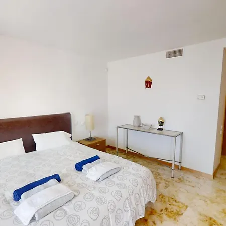 Apartmán Fine Duplex With Stunning Sea Views